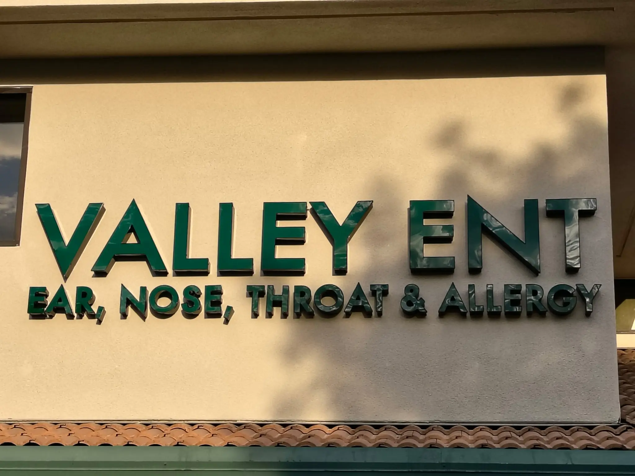 Completed custom sign – Visalia Signs Inc.