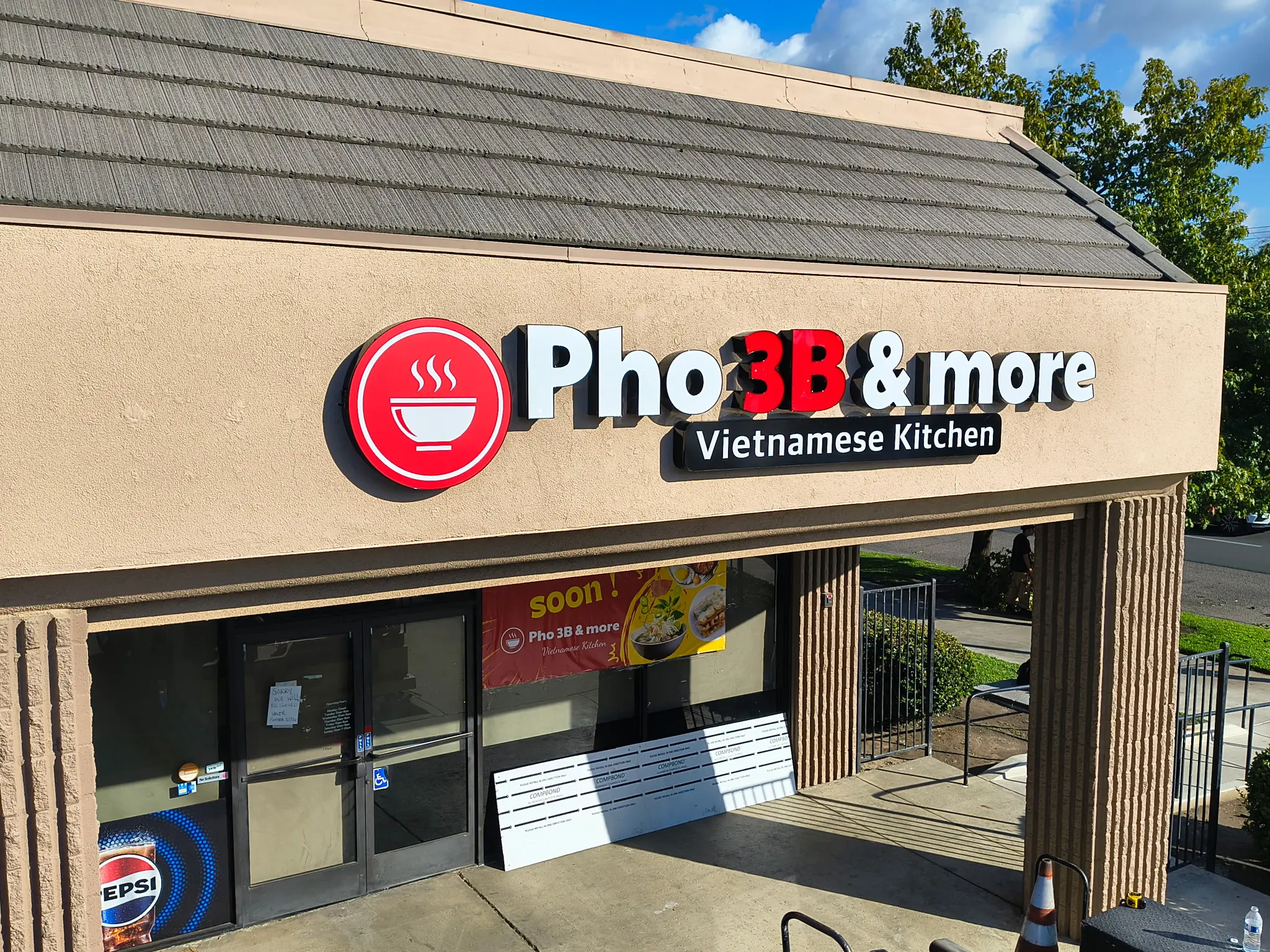 Business sign Visalia CA – Pho