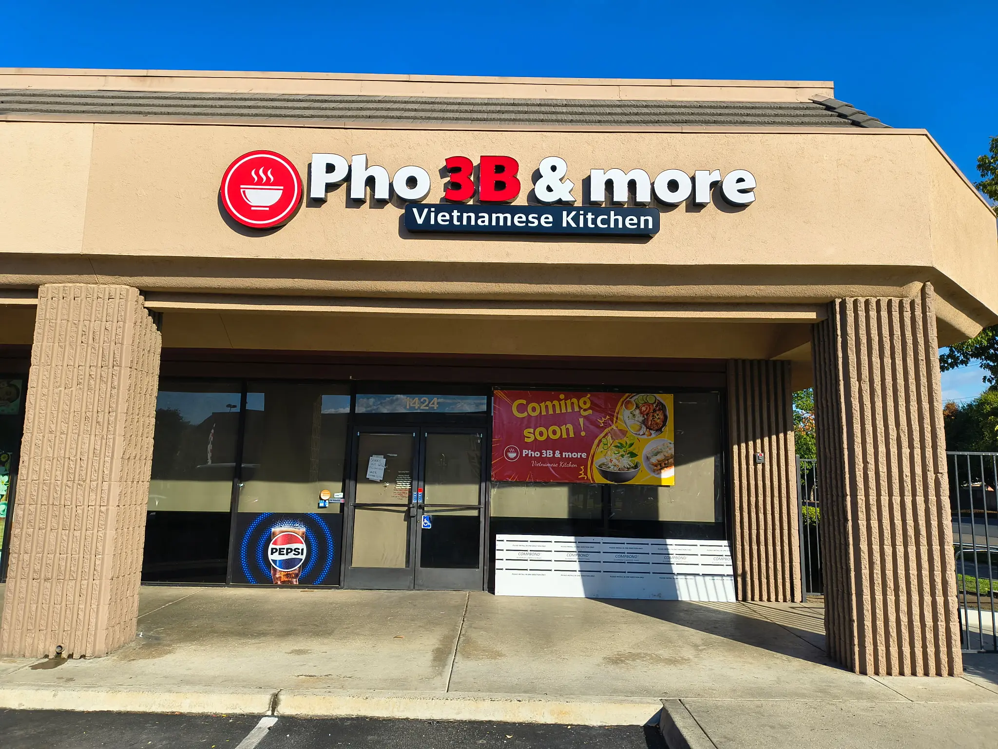 Custom sign Visalia CA