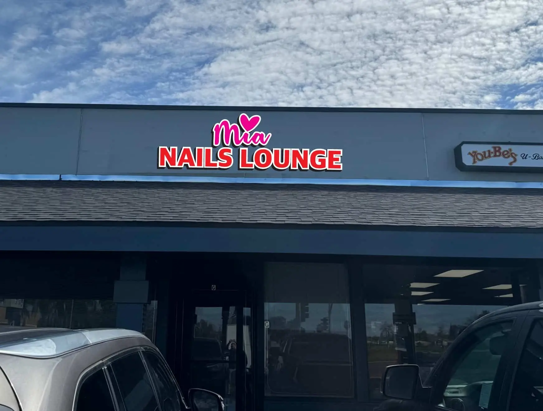 Custom light fixture sign – Visalia Signs