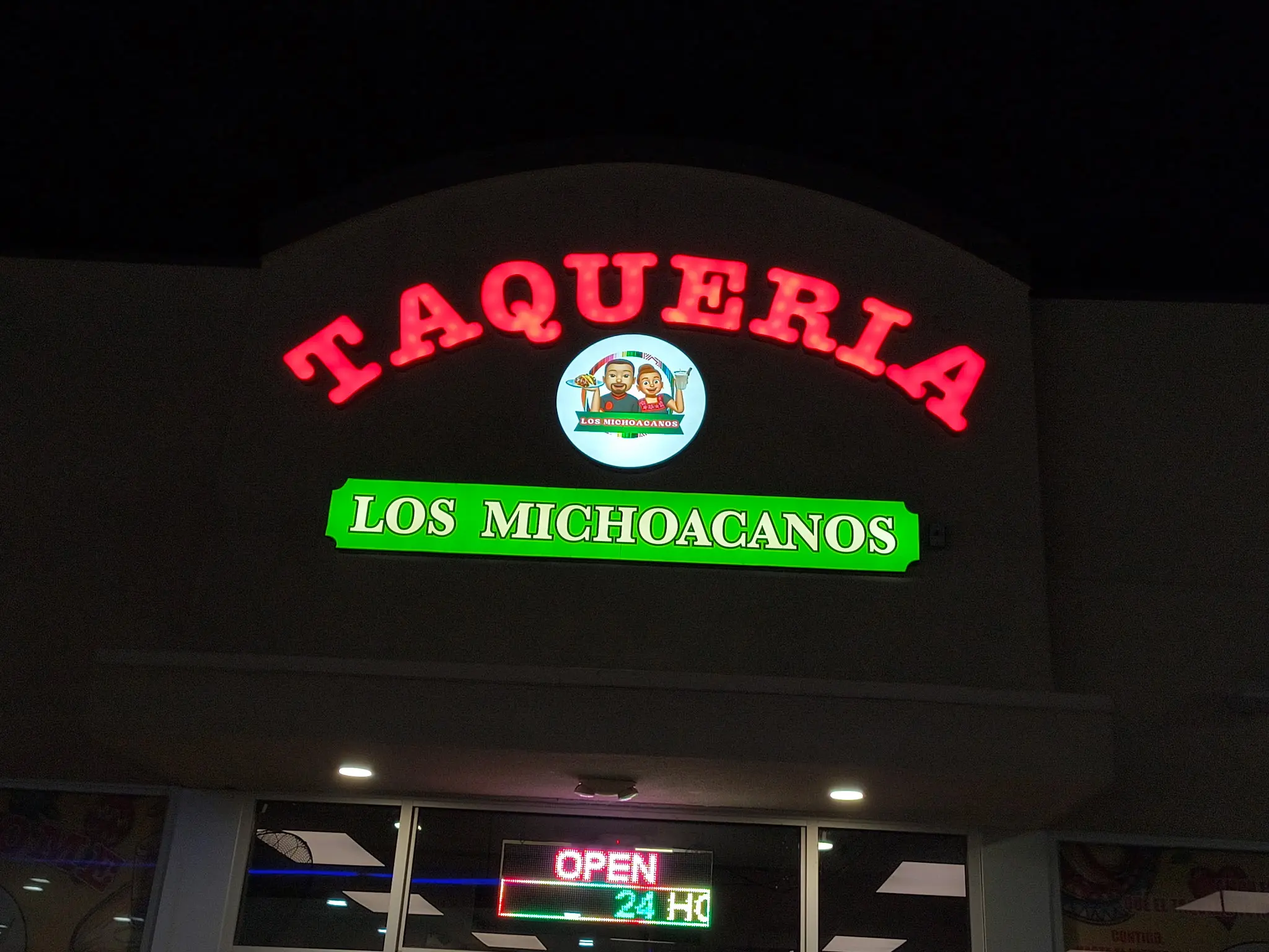 Illuminated sign Visalia Signs Inc.