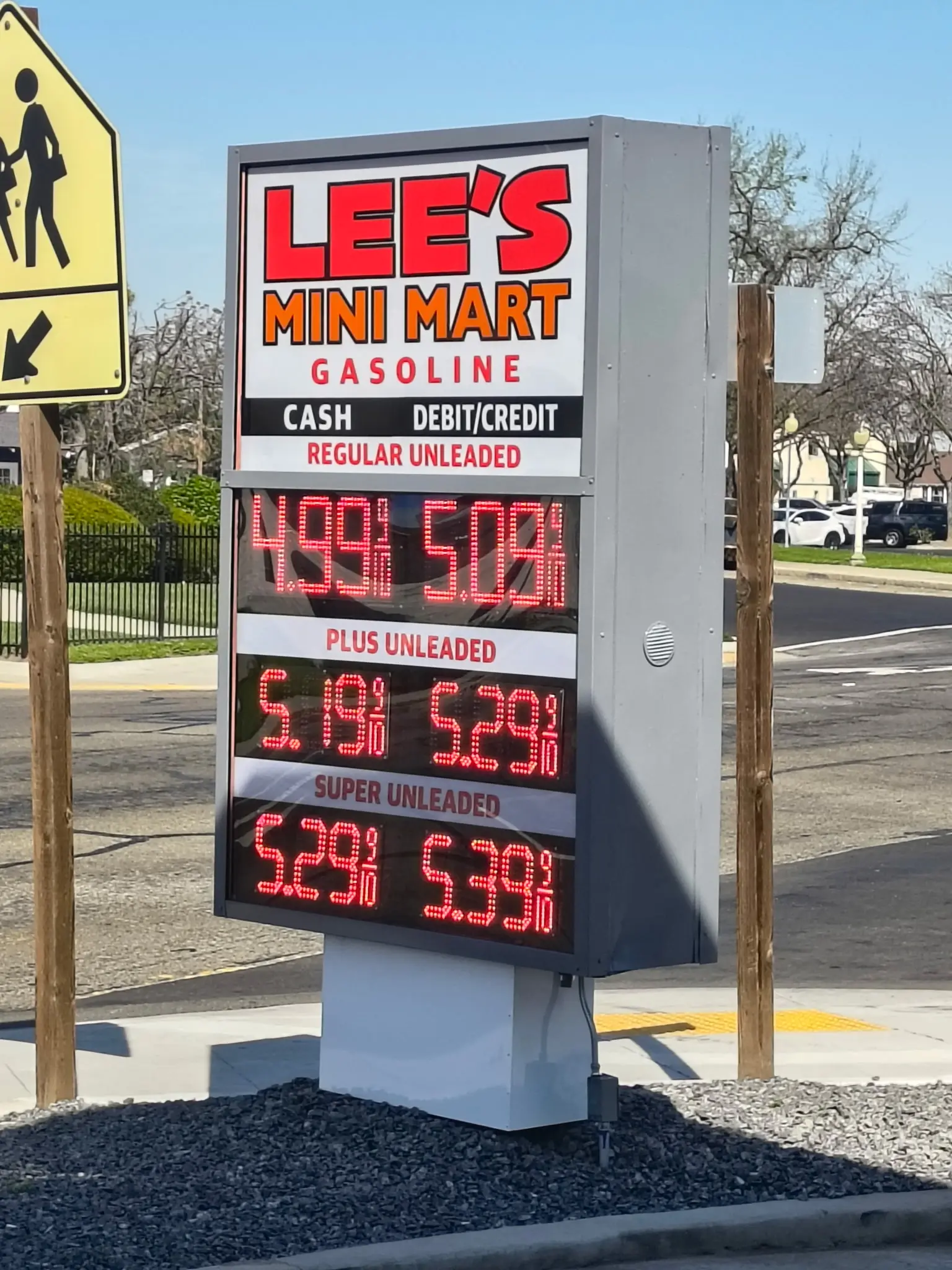 Monument sign Visalia CA